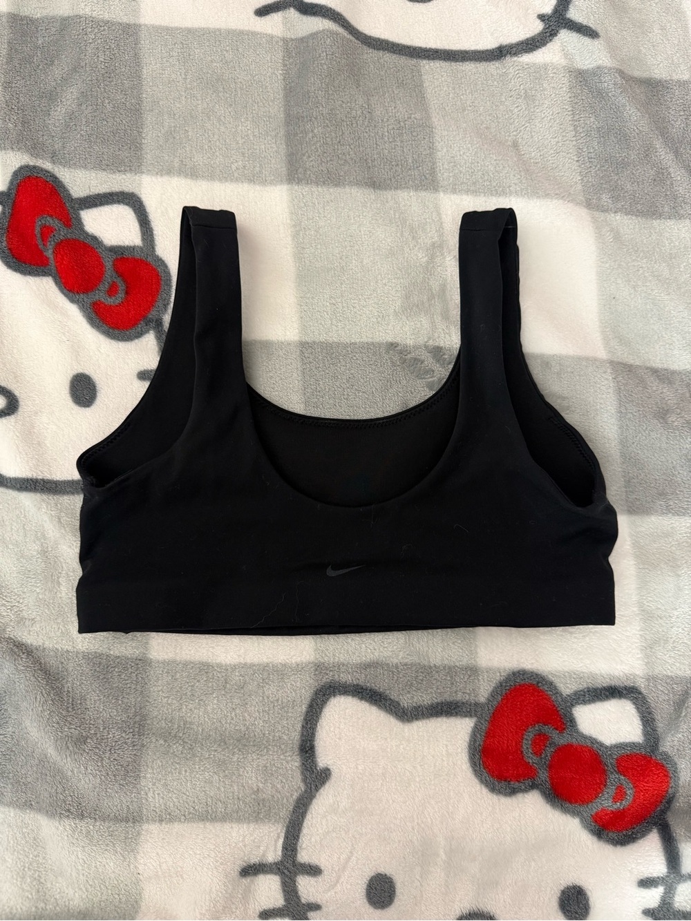 Nike Black Scoop-Neck Sports Bra sports Athletic workout top